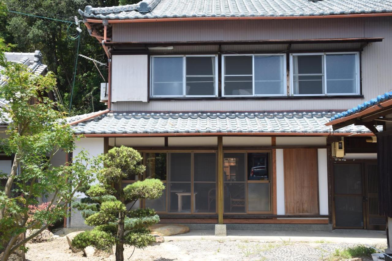 ゲストハウス三軒家 Shirahama Exterior foto